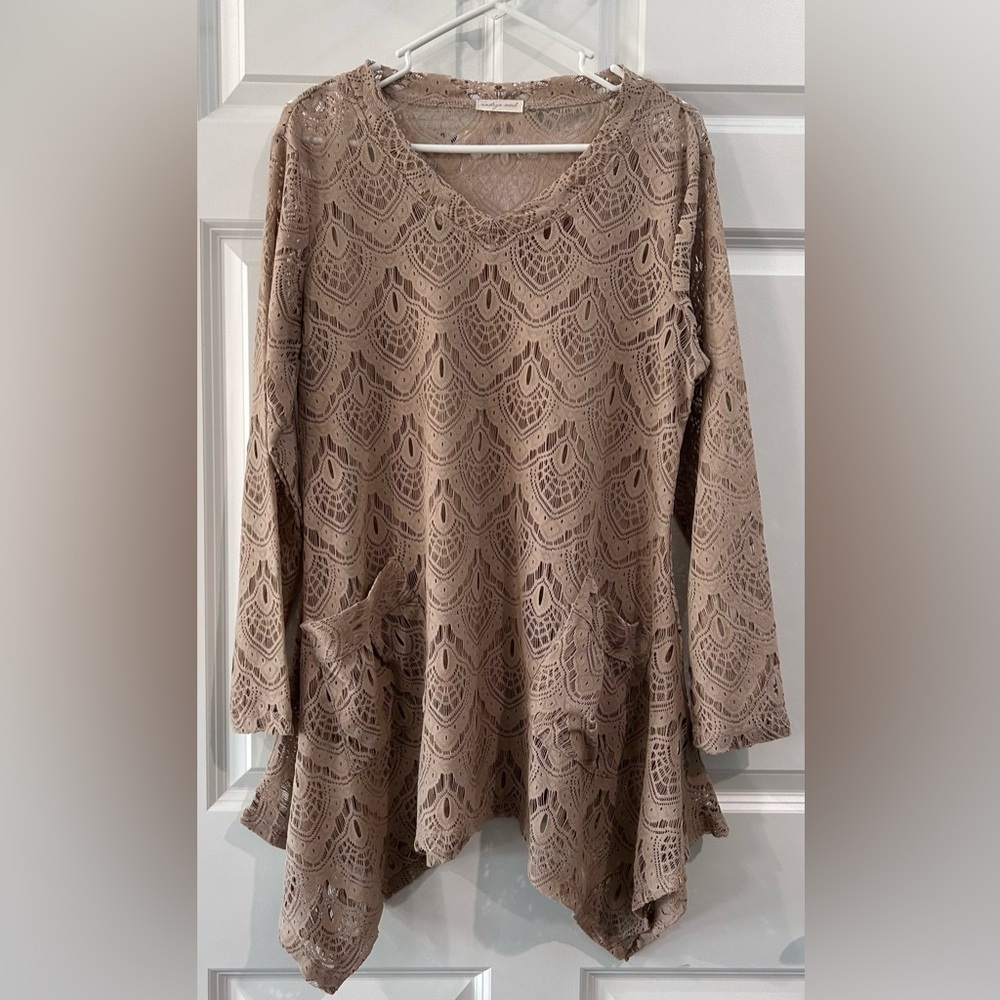 Indigo Soul Asymmetrical Boho Tan Lace Tunic Top Sz M Crochet Swim Cover Beach